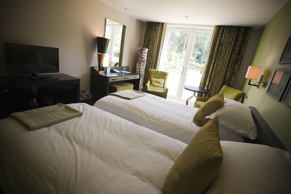 Hogarths Hotel y Restaurante Solihull Exterior foto
